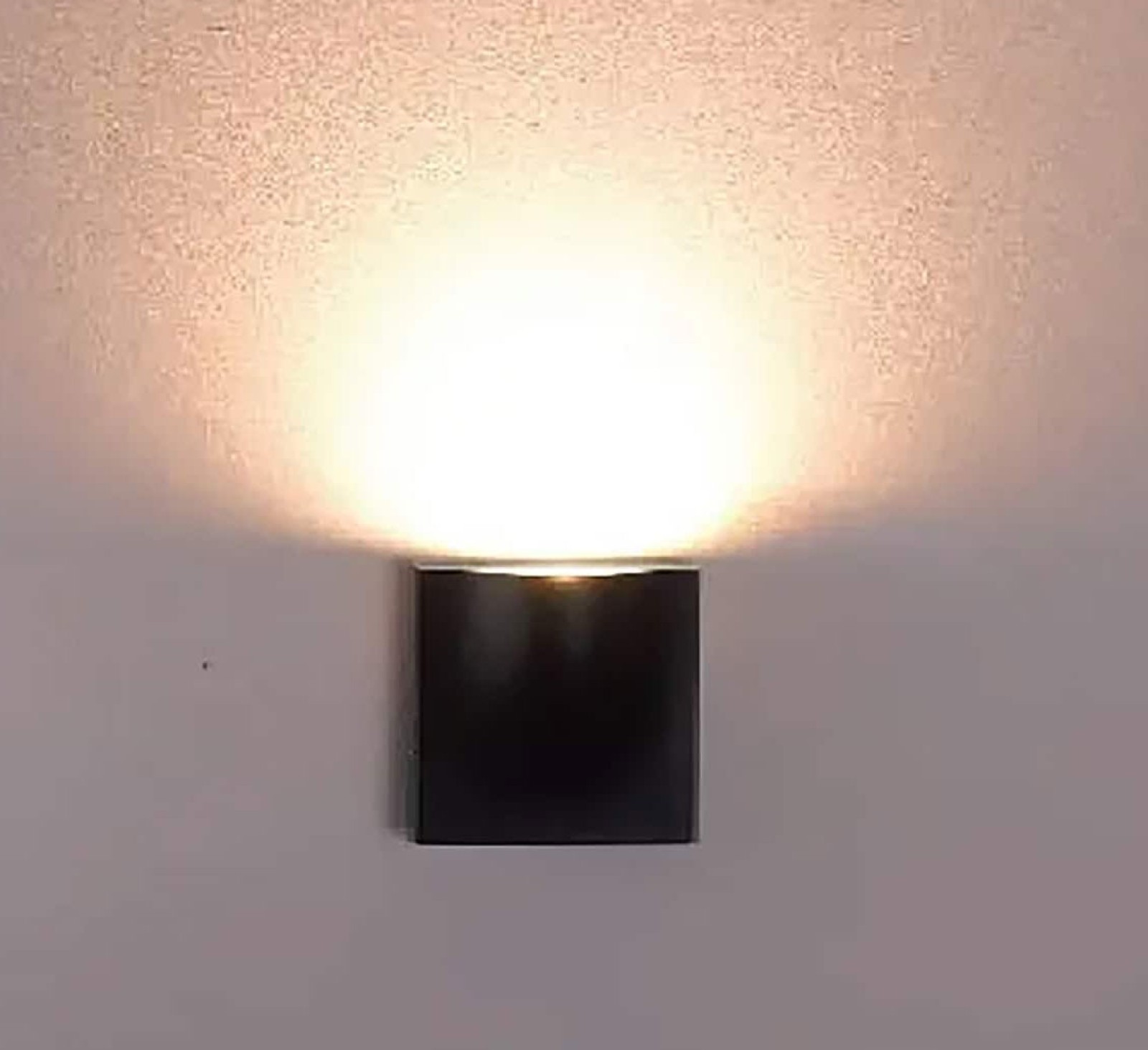 Đèn gắn tường ngoài trời Led NBL1141B-1