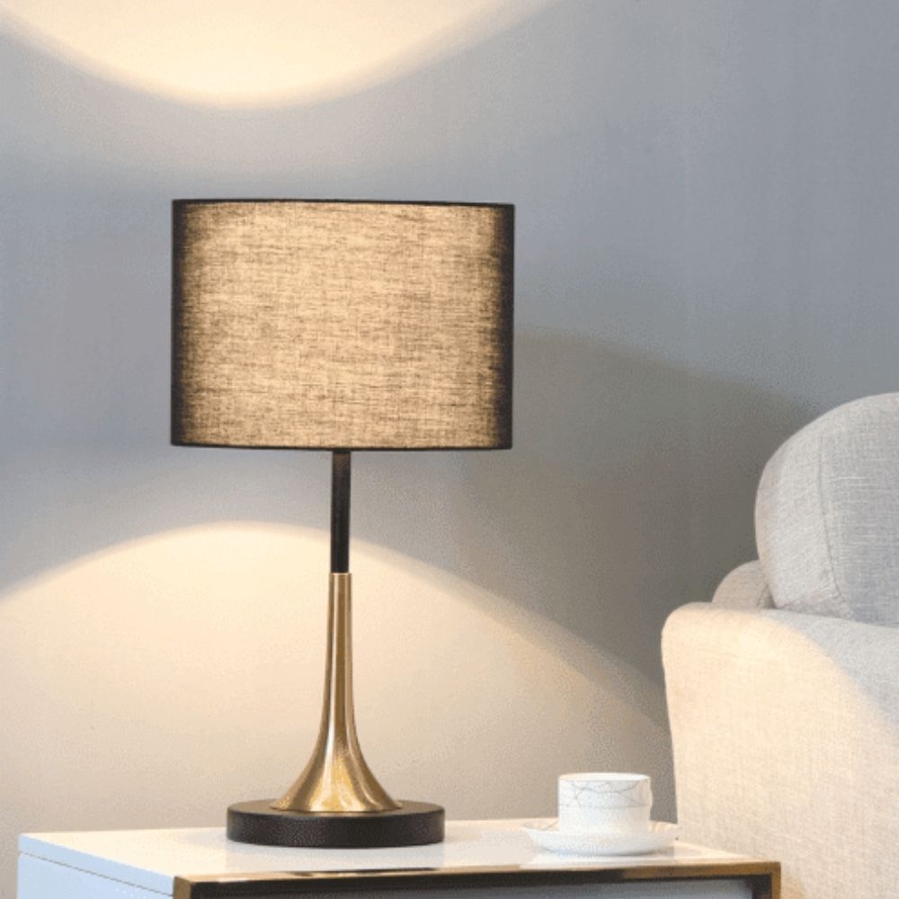 Đèn Để Bàn Phòng Ngủ Đẹp DB – 588